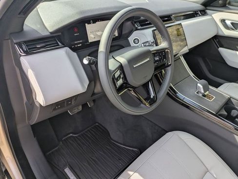 New 2026 Land Rover Range Rover Velar Dynamic SE image 7