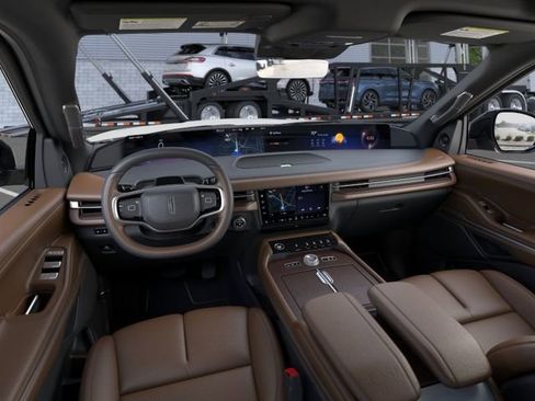 New 2026 Lincoln Navigator Reserve AWD/4WD image 9