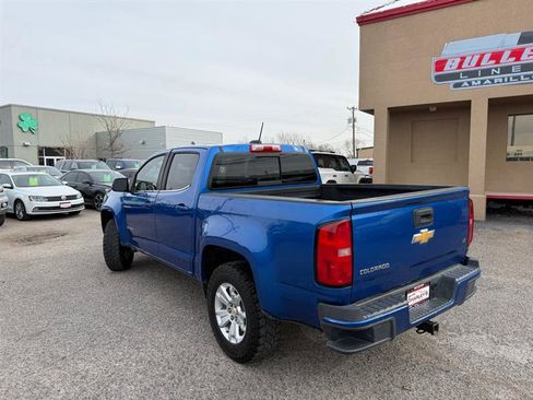 Used 2018 Chevrolet Colorado LT w/ LT Convenience Package image 2