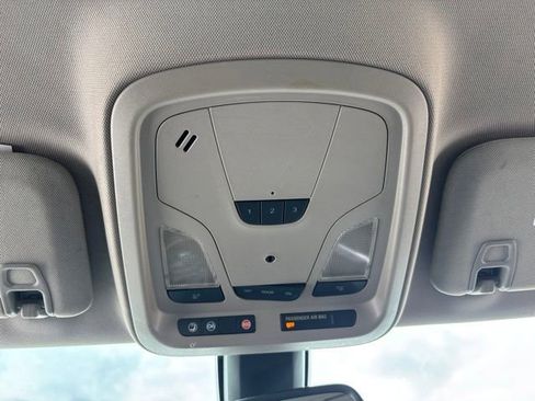 Used 2015 Chevrolet Impala LT w/ Convenience Package FWD image 22
