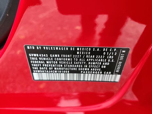 Used 2012 Volkswagen Jetta GLI image 26