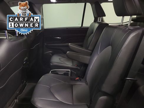Used 2026 Toyota Grand Highlander AWD image 30