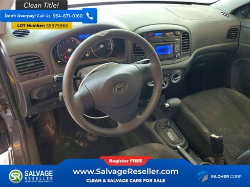 Used 2011 Hyundai Accent GS FWD image 11