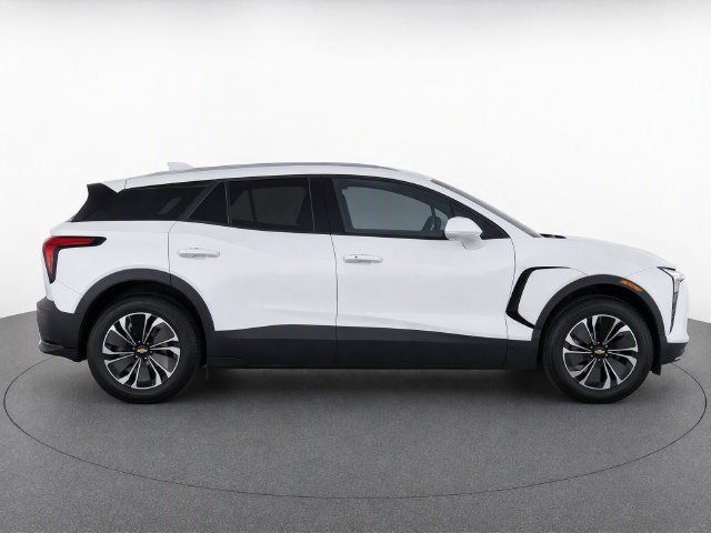 Used 2024 Chevrolet Blazer EV LT AWD/4WD image 2