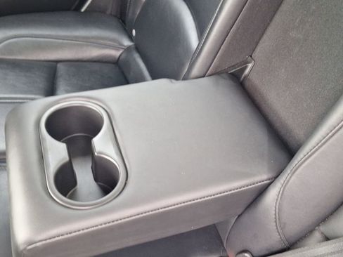 Used 2018 MAZDA MAZDA3 Touring image 22