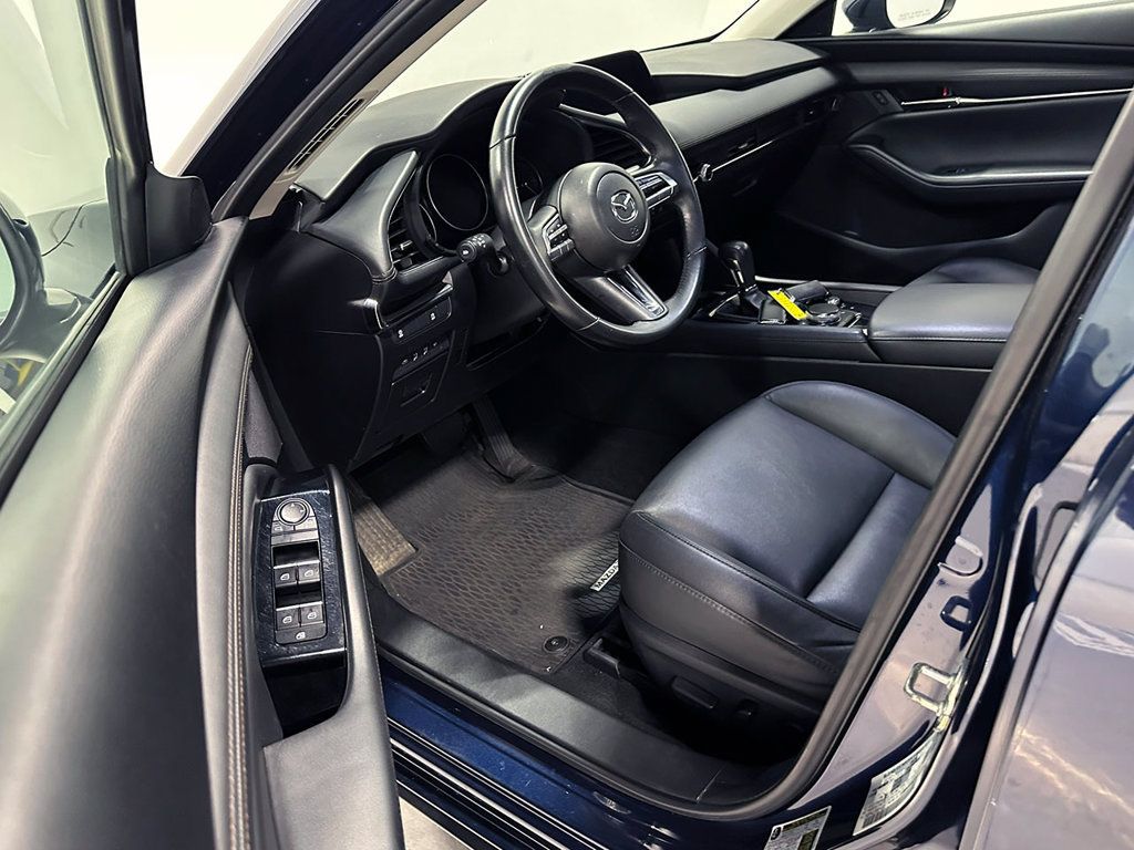 Used 2022 MAZDA MAZDA3 s FWD image 17