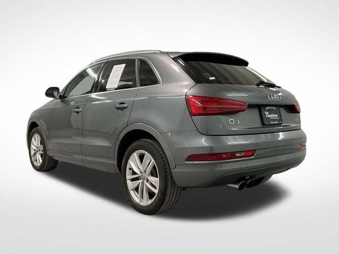 Used 2017 Audi Q3 2.0T Premium Plus w/ Premium Plus Package AWD/4WD image 2