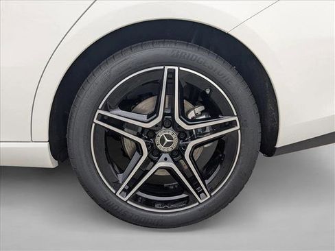 New 2026 Mercedes-Benz CLA 250 image 9