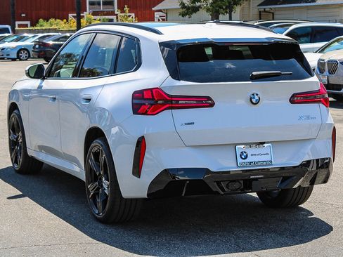 New 2026 BMW X3 xDrive30 w/ Premium Package AWD/4WD image 4