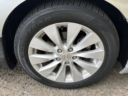 Used 2015 Honda Accord EX-L image 12