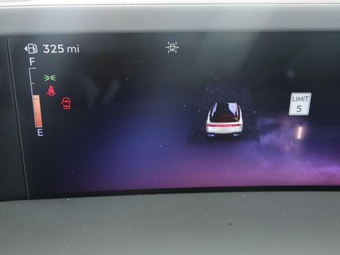 Used 2025 Lincoln Nautilus Premier w/ Jet Appearance Package AWD/4WD image 14
