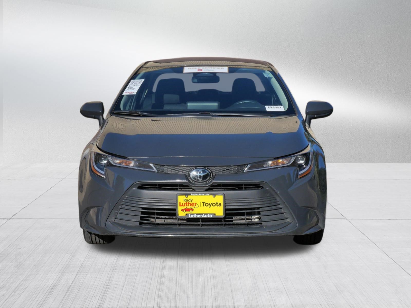 Certified 2025 Toyota Corolla LE FWD image 2