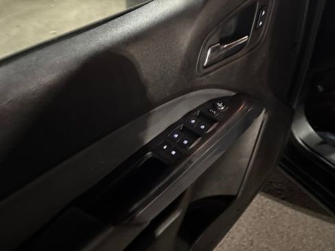 Used 2017 Chevrolet Colorado Z71 image 21