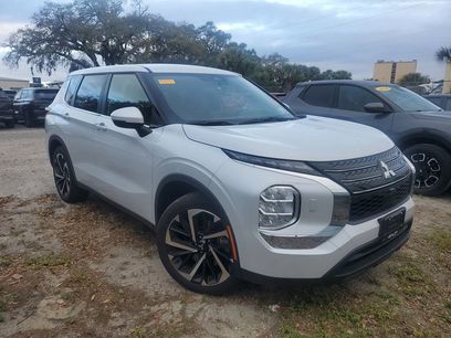 Used 2022 Mitsubishi Outlander ES