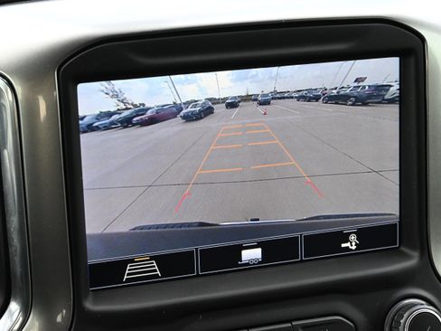 Used 2020 Chevrolet Silverado 1500 LT w/ Texas Edition image 16