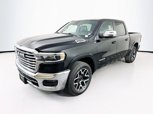 Used 2025 RAM 1500 Laramie image 3