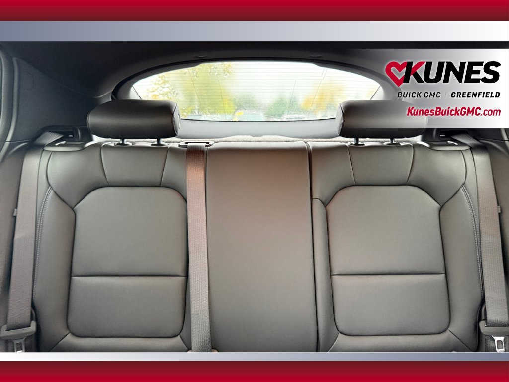New 2026 Buick Envista Sport Touring w/ Convenience I Package FWD image 28