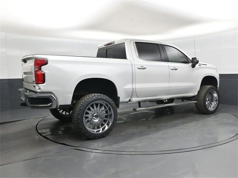 Used 2021 Chevrolet Silverado 1500 LTZ w/ LPO, Dark Essentials Package image 4