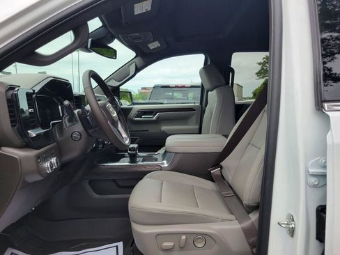 New 2026 GMC Sierra 1500 SLT AWD/4WD image 21
