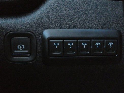 New 2025 GMC Sierra 3500 Pro w/ Convenience Package AWD/4WD image 13