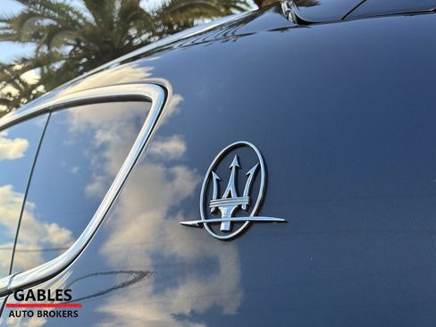 Used 2018 Maserati Levante S GranLusso image 8