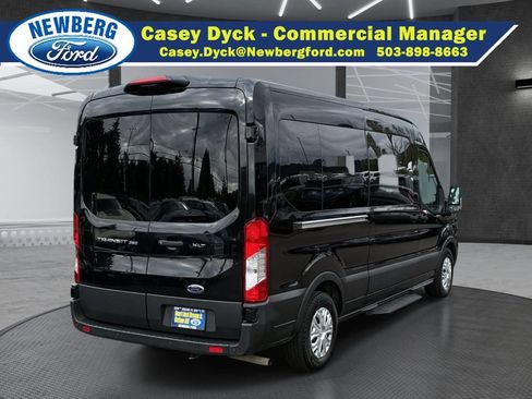 Used 2023 Ford Transit 350 XLT RWD image 5