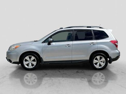 Used 2014 Subaru Forester 2.5i Touring AWD/4WD image 3