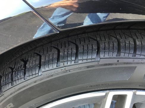 Used 2020 Mercedes-Benz C 300 4MATIC Sedan image 13