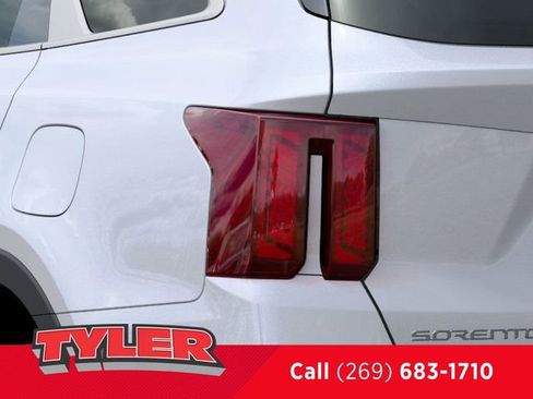 New 2026 Kia Sorento S AWD/4WD image 12