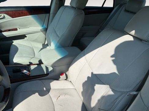 Used 2011 Toyota Avalon Limited FWD image 11