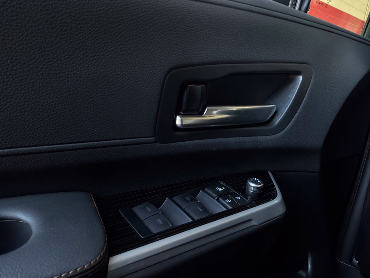 New 2026 Toyota Sienna XLE Woodland Edition AWD/4WD image 26