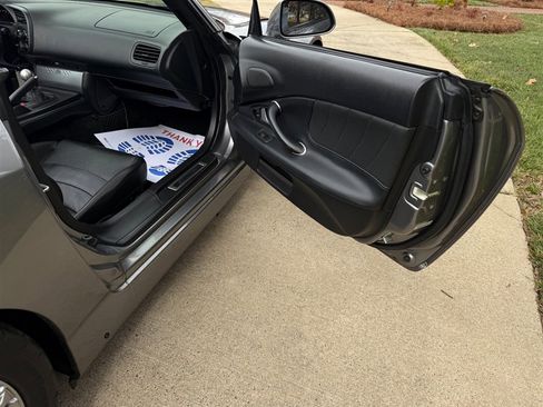 Used 2008 Honda S2000 image 50