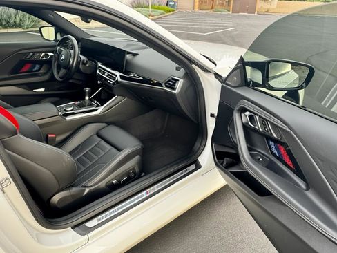 Used 2024 BMW M2 w/ Lighting Package image 7