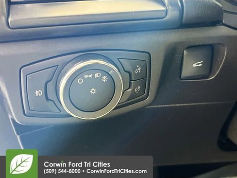 Used 2017 Ford Fusion Energi Titanium image 19