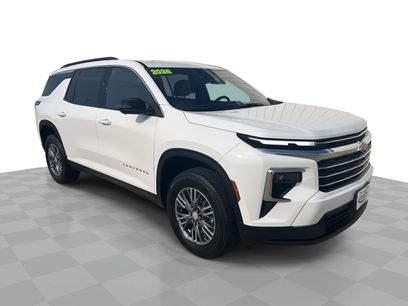 Used 2026 Chevrolet Traverse LT w/ Driver Confidence Package
