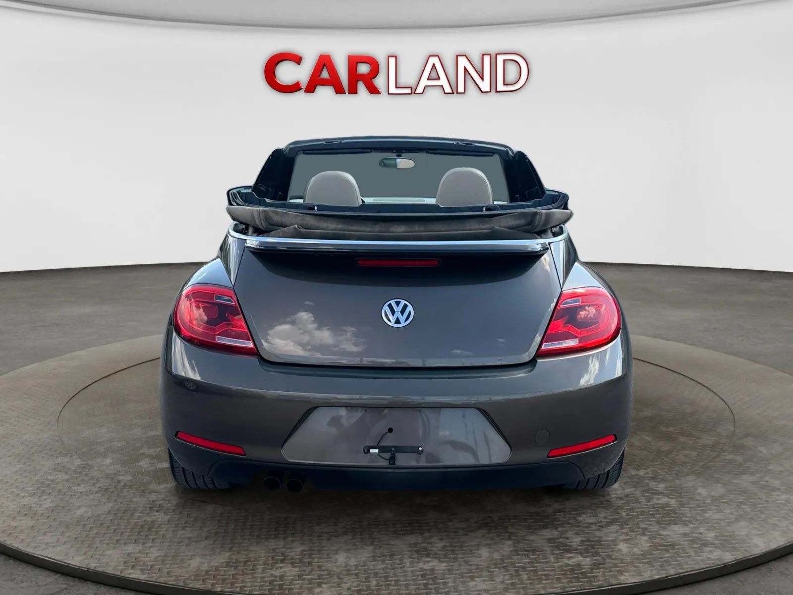Used 2015 Volkswagen Beetle 1.8T FWD image 5