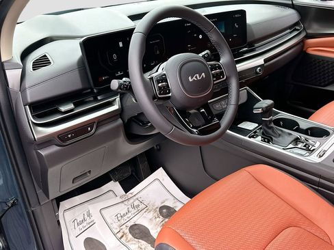 New 2026 Kia Carnival SX Prestige FWD image 9