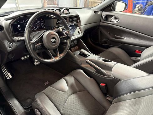 Used 2024 Nissan Z Performance w/ Floor Mat Package image 10