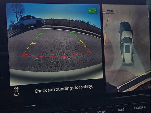 Used 2023 Nissan Pathfinder Platinum w/ Cargo Package image 15