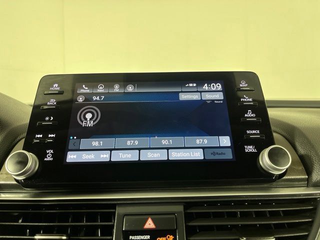 Used 2021 Honda Accord Touring image 26