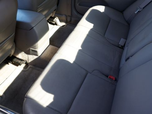 Used 2002 Toyota Camry SE image 10