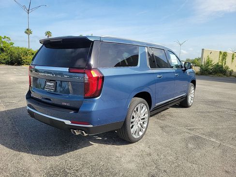New 2026 GMC Yukon XL Denali w/ Denali Reserve Package AWD/4WD image 5