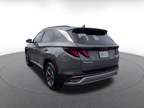 Used 2025 Hyundai Tucson SEL FWD image 11