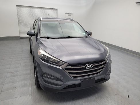 Used 2016 Hyundai Tucson SE w/ Option Group 02 AWD/4WD image 14