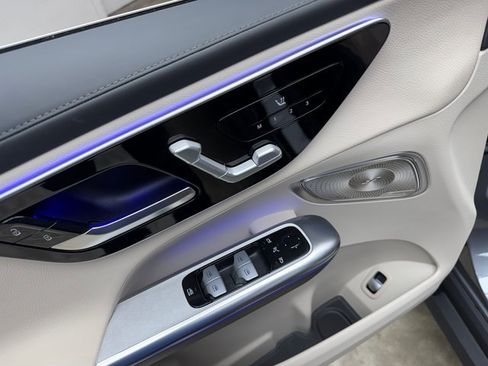 Certified 2023 Mercedes-Benz GLC 300 4MATIC image 11