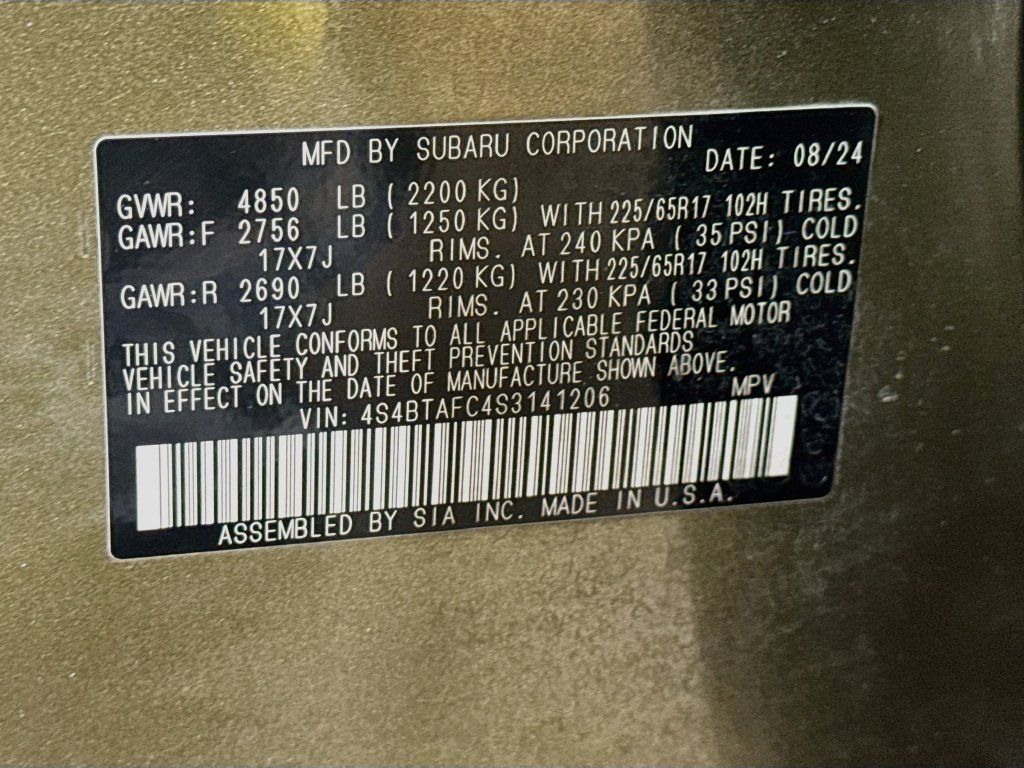 Used 2025 Subaru Outback Premium AWD/4WD image 43