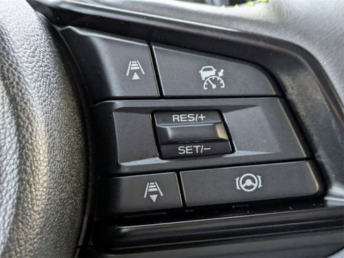 Certified 2025 Subaru Ascent Bronze Edition w/ Onyx Package image 30