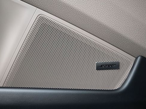 Used 2025 Porsche 911 Carrera image 15