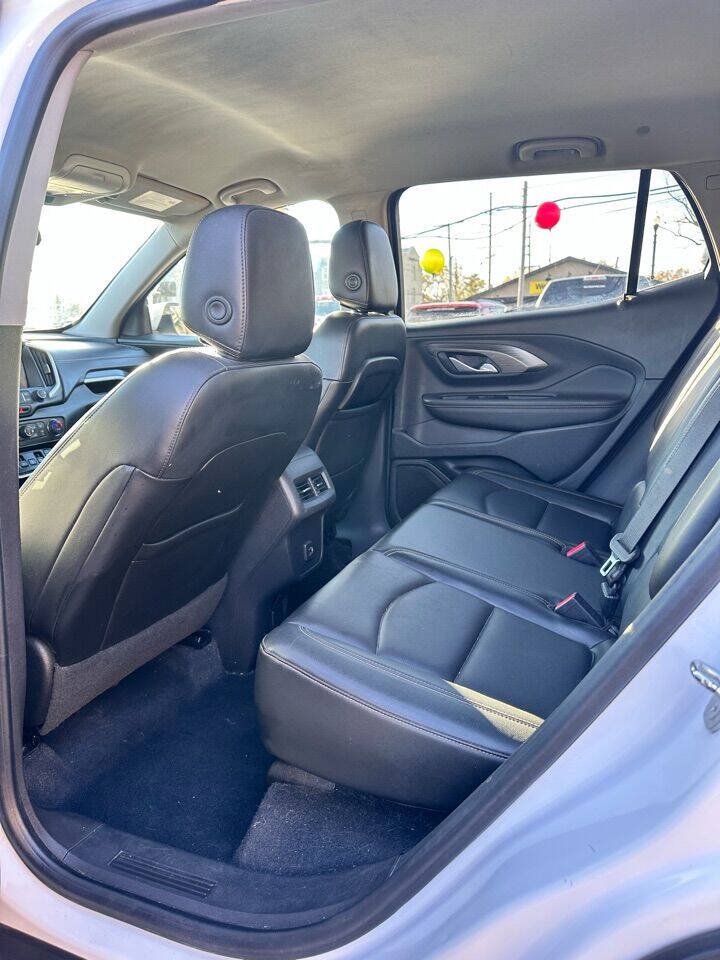 Used 2020 GMC Terrain SLT w/ Preferred Package AWD/4WD image 23