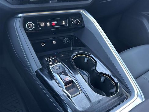 Certified 2025 Audi Q5 Premium w/ 19" Wheel Package image 32